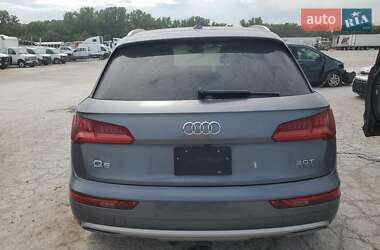 Внедорожник / Кроссовер Audi Q5 2017 в 
