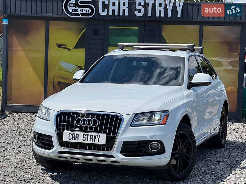 Внедорожник / Кроссовер Audi Q5 2015 в 