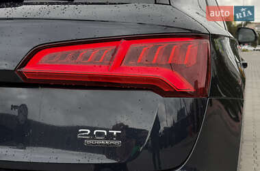 Позашляховик / Кросовер Audi Q5 2017 в 