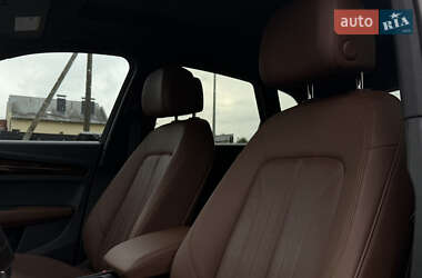 Позашляховик / Кросовер Audi Q5 2017 в 