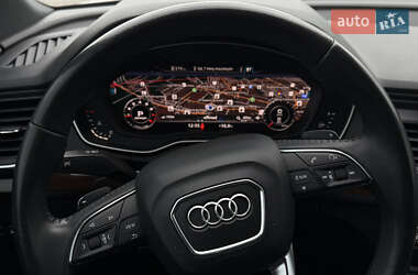 Позашляховик / Кросовер Audi Q5 2017 в 
