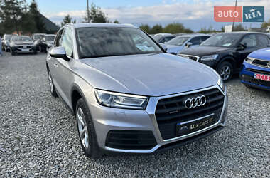 Позашляховик / Кросовер Audi Q5 2017 в 