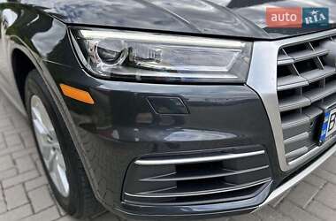 Внедорожник / Кроссовер Audi Q5 2019 в 