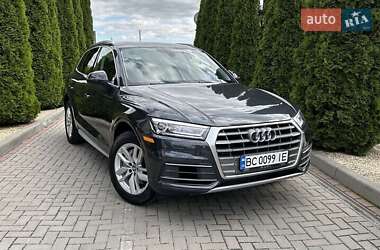 Внедорожник / Кроссовер Audi Q5 2019 в 