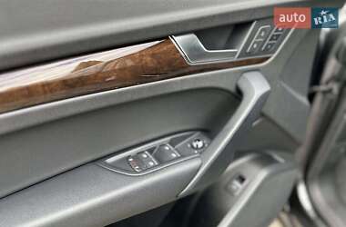 Внедорожник / Кроссовер Audi Q5 2019 в 