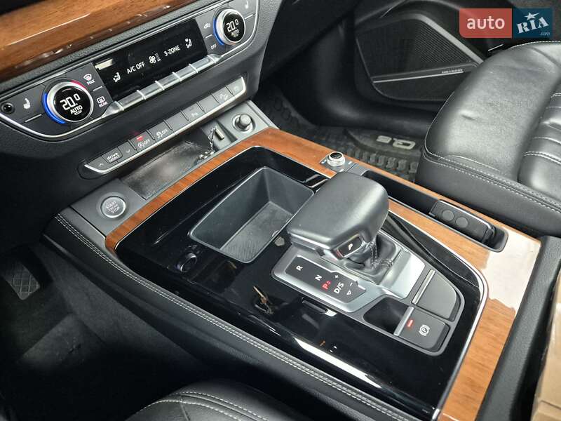 Внедорожник / Кроссовер Audi Q5 2022 в Дрогобыче