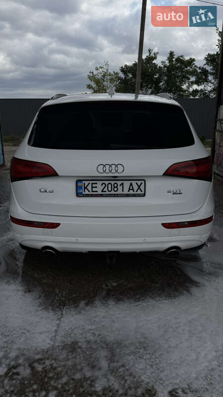 Внедорожник / Кроссовер Audi Q5 2012 в Соленом