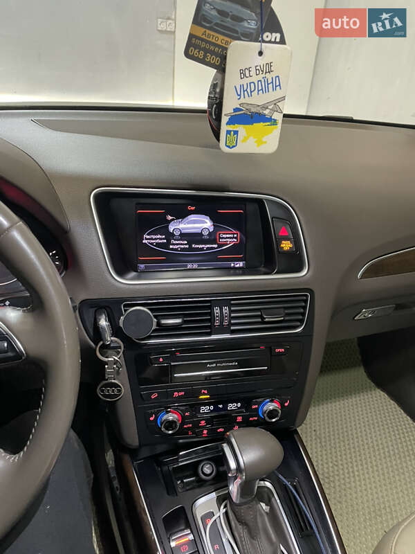 Внедорожник / Кроссовер Audi Q5 2012 в Золочеве