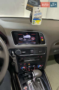 Внедорожник / Кроссовер Audi Q5 2012 в 