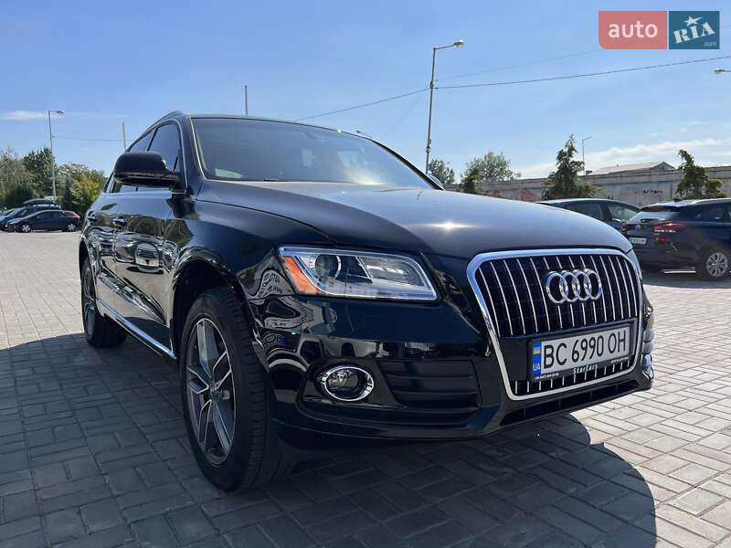 Позашляховик / Кросовер Audi Q5 2015 в Львові