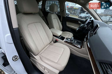 Позашляховик / Кросовер Audi Q5 2017 в 