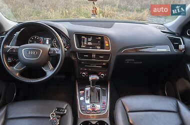 Позашляховик / Кросовер Audi Q5 2016 в 
