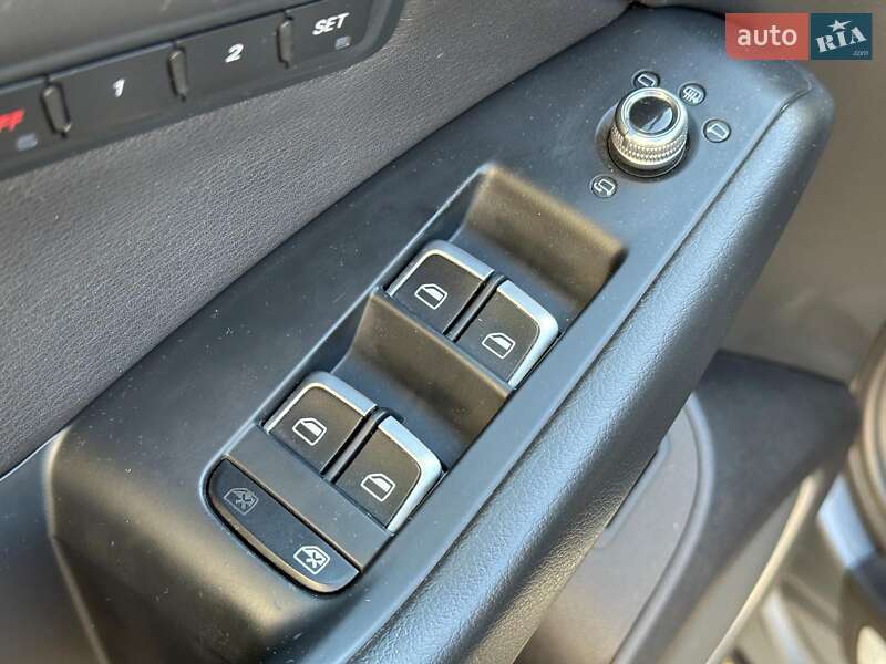 Позашляховик / Кросовер Audi Q5 2013 в Одесі