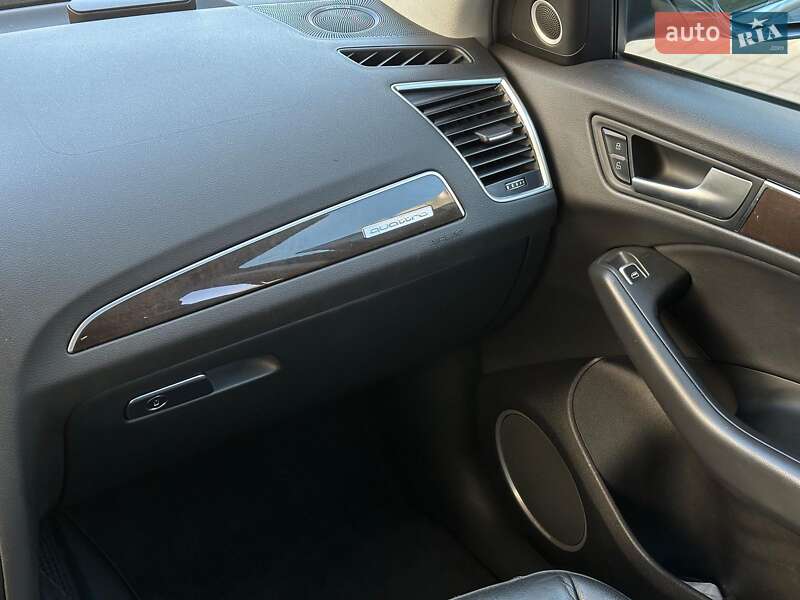 Позашляховик / Кросовер Audi Q5 2013 в Одесі