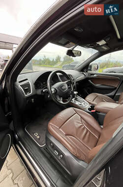 Позашляховик / Кросовер Audi Q5 2013 в 