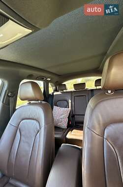 Позашляховик / Кросовер Audi Q5 2015 в 