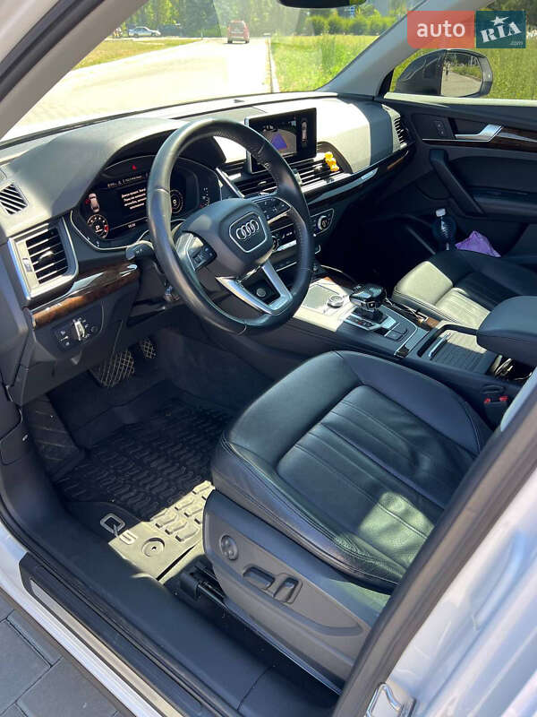 Позашляховик / Кросовер Audi Q5 2019 в Черкасах