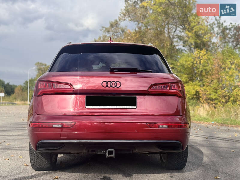 Внедорожник / Кроссовер Audi Q5 2018 в Львове