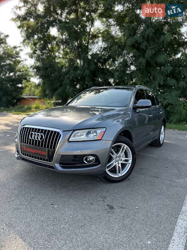 Внедорожник / Кроссовер Audi Q5 2015 в Белогородке