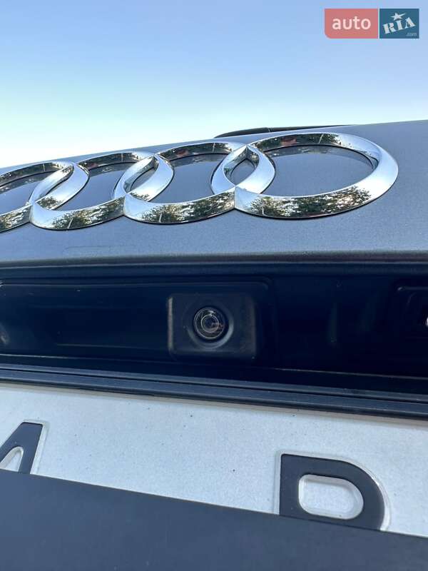 Внедорожник / Кроссовер Audi Q5 2015 в Белогородке