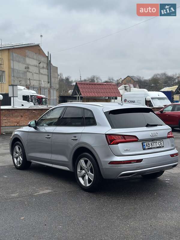 Внедорожник / Кроссовер Audi Q5 2017 в Виннице
