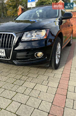 Внедорожник / Кроссовер Audi Q5 2012 в 