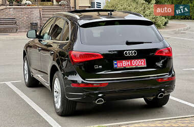 Внедорожник / Кроссовер Audi Q5 2015 в 