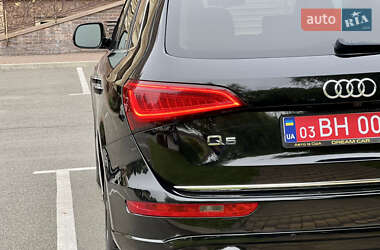 Внедорожник / Кроссовер Audi Q5 2015 в 