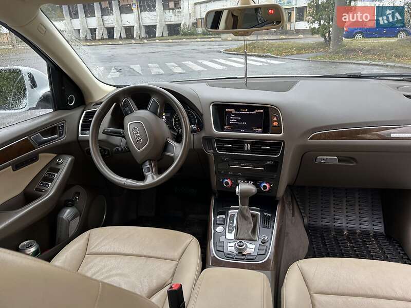 Внедорожник / Кроссовер Audi Q5 2014 в Харькове