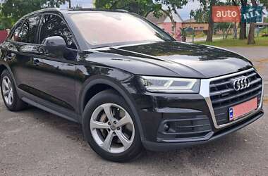 Внедорожник / Кроссовер Audi Q5 2020 в Полтаве