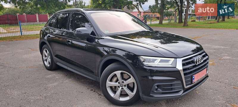 Внедорожник / Кроссовер Audi Q5 2020 в Полтаве