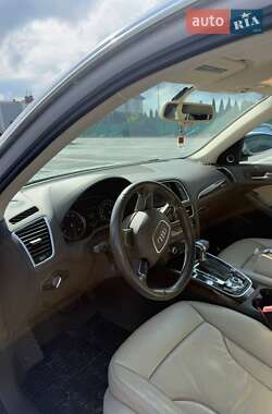 Внедорожник / Кроссовер Audi Q5 2015 в 