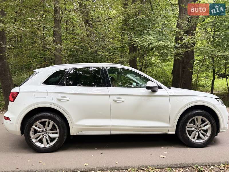 Внедорожник / Кроссовер Audi Q5 2018 в Львове фото 53 Внедорожник / Кроссовер Audi Q5 2018 в Львове