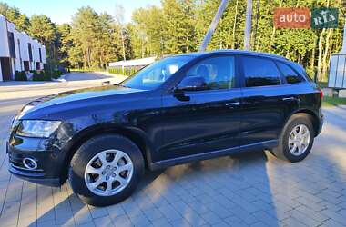 Внедорожник / Кроссовер Audi Q5 2016 в 