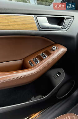 Внедорожник / Кроссовер Audi Q5 2012 в 