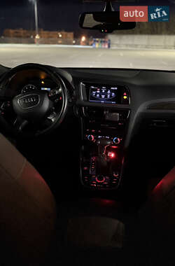 Позашляховик / Кросовер Audi Q5 2013 в 