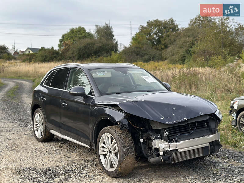 Внедорожник / Кроссовер Audi Q5 2018 в Луцке