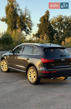 Внедорожник / Кроссовер Audi Q5 2015 в 