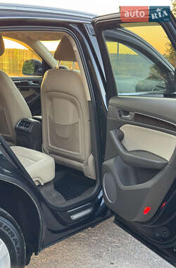 Внедорожник / Кроссовер Audi Q5 2015 в 