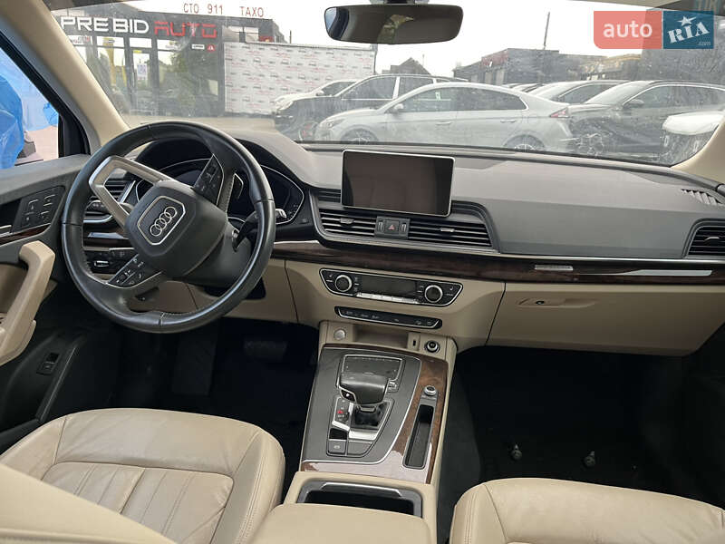 Внедорожник / Кроссовер Audi Q5 2018 в Львове