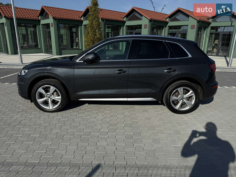 Внедорожник / Кроссовер Audi Q5 2019 в Киеве фото 2 Внедорожник / Кроссовер Audi Q5 2019 в Киеве