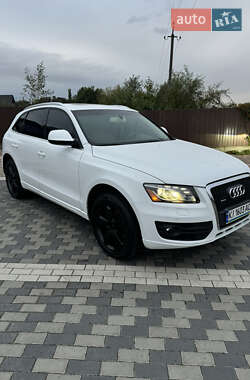 Внедорожник / Кроссовер Audi Q5 2012 в 
