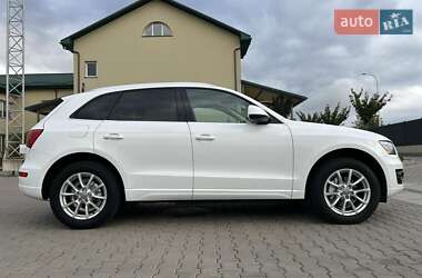 Внедорожник / Кроссовер Audi Q5 2011 в 
