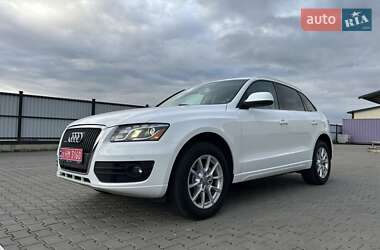 Внедорожник / Кроссовер Audi Q5 2011 в 