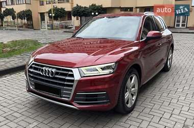 Позашляховик / Кросовер Audi Q5 2017 в 