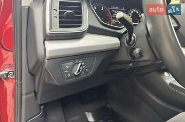 Позашляховик / Кросовер Audi Q5 2017 в 