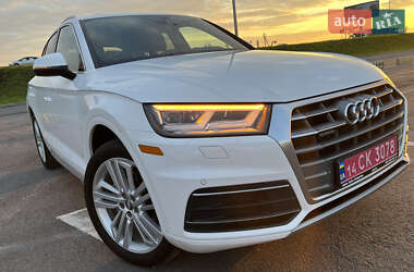 Внедорожник / Кроссовер Audi Q5 2019 в 