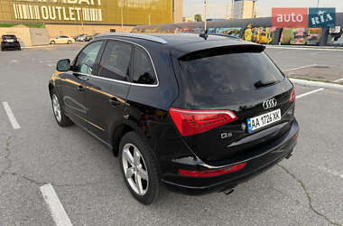 Внедорожник / Кроссовер Audi Q5 2011 в 