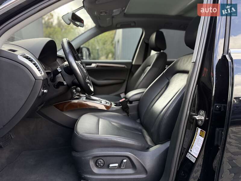 Позашляховик / Кросовер Audi Q5 2015 в Львові