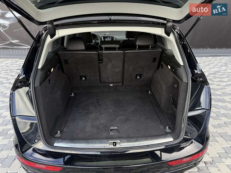 Позашляховик / Кросовер Audi Q5 2015 в Львові